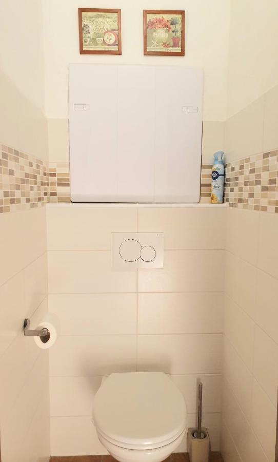 Apartman Central, Self Check In 24 H, Free Parking Banská Bystrica Exteriör bild